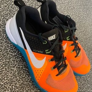 Men’s Nike Metcons size 6
